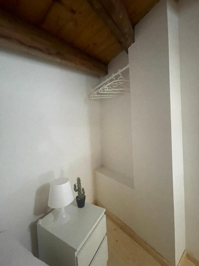 Mega House 2 Apartment Catania
